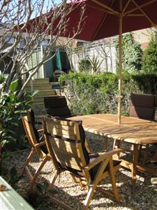 Regatta Cottage - The lower garden